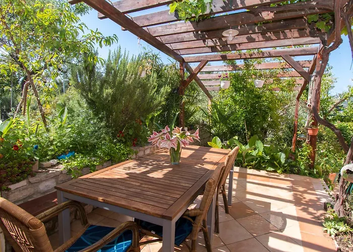 Njoko Appartement Prvic Sepurine